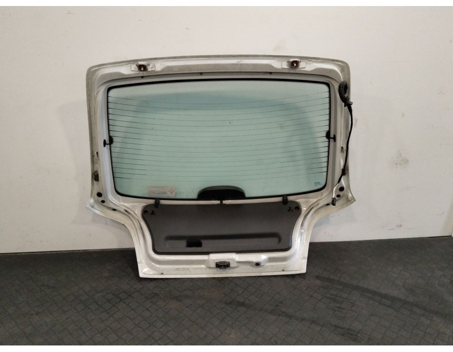 Recambio de porton trasero para renault megane i (ba0/1_) 1.6 e (ba0f, ba0s) referencia OEM IAM   