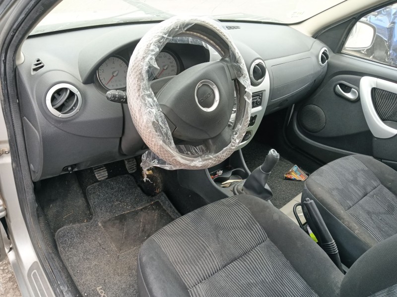 dacia sandero (bs_) del año 2011