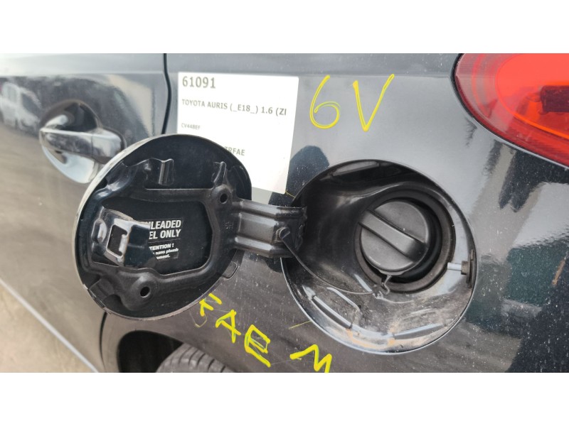 Recambio de deposito combustible para toyota auris (_e18_) 1.6 (zre181_, zre185_) referencia OEM IAM 7700102370  