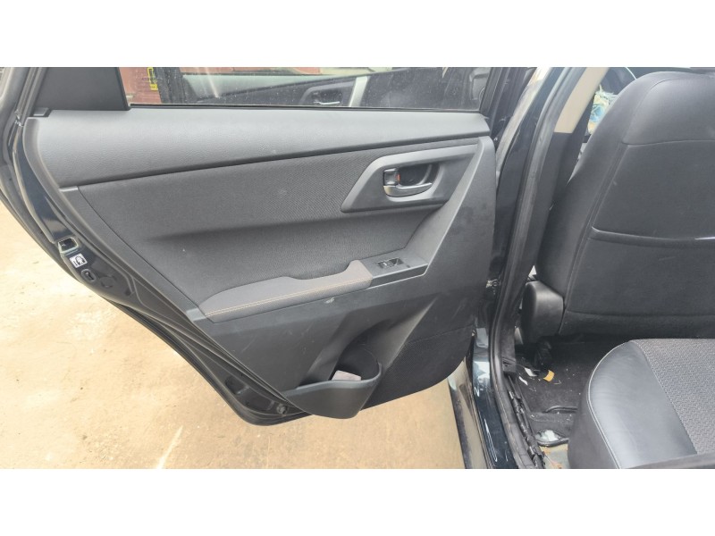Recambio de elevalunas trasero izquierdo para toyota auris (_e18_) 1.6 (zre181_, zre185_) referencia OEM IAM 6984002210  