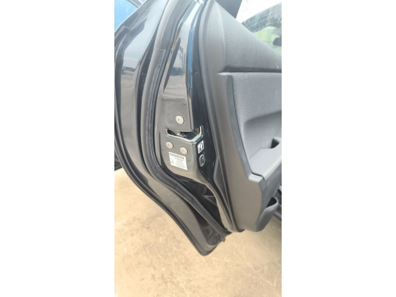 Recambio de cerradura puerta trasera izquierda para toyota auris (_e18_) 1.6 (zre181_, zre185_) referencia OEM IAM 6906005050  
