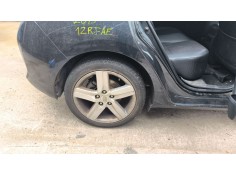 Recambio de paso de rueda trasero derecho para toyota auris (_e18_) 1.6 (zre181_, zre185_) referencia OEM IAM 6563702080  