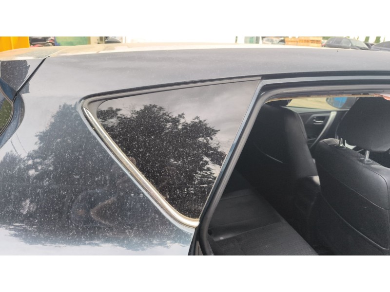 Recambio de luna custodia delantera derecha para toyota auris (_e18_) 1.6 (zre181_, zre185_) referencia OEM IAM 6271002110  