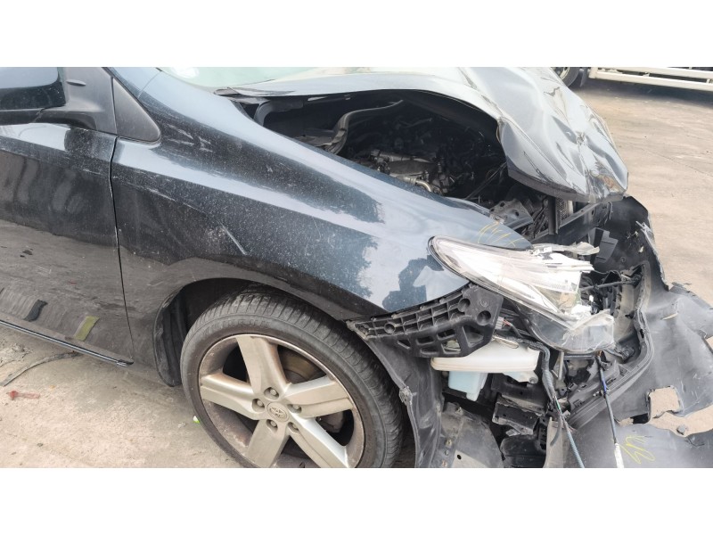 Recambio de aleta delantera derecha para toyota auris (_e18_) 1.6 (zre181_, zre185_) referencia OEM IAM 5381102340  