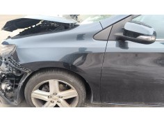 Recambio de aleta delantera izquierda para toyota auris (_e18_) 1.6 (zre181_, zre185_) referencia OEM IAM 5381202340  
