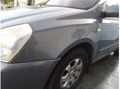 Recambio de aleta delantera izquierda para kia carnival 2.9 crdi cat referencia OEM IAM 0K52Y52211  