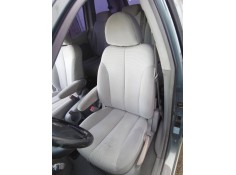 Recambio de asiento delantero izquierdo para kia carnival 2.9 crdi cat referencia OEM IAM 4701618  
