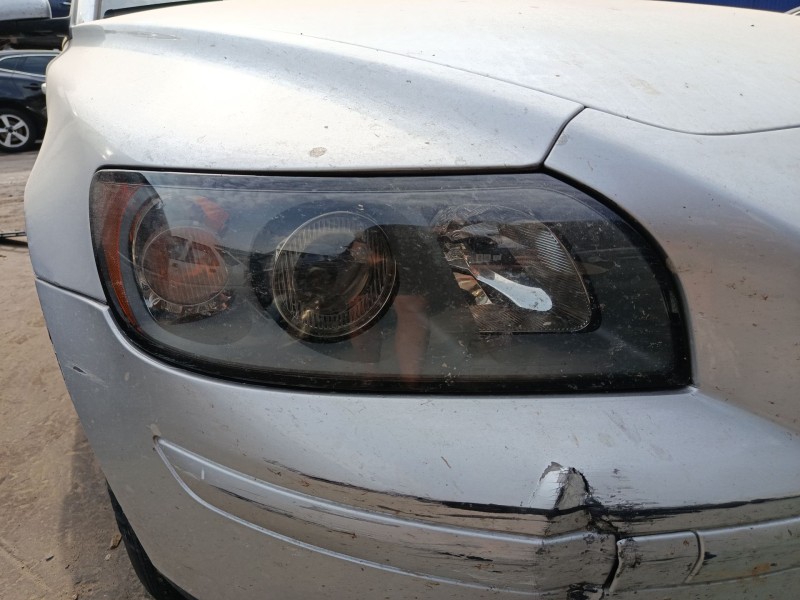 Recambio de faro derecho para volvo v50 (545) 1.6 d referencia OEM IAM 30678913  