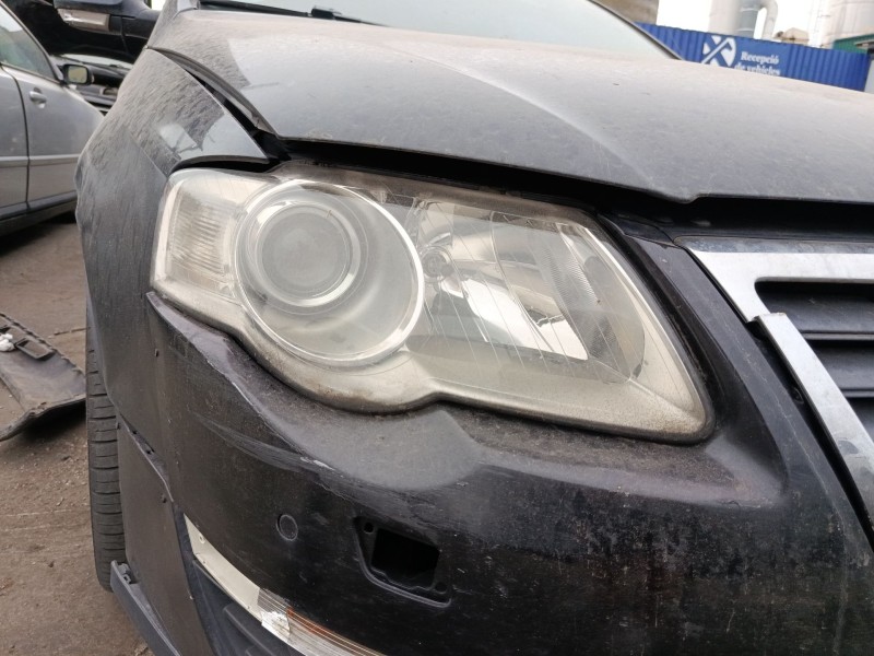Recambio de faro derecho para volkswagen passat variant (3c5) referencia OEM IAM 3C0941006J  