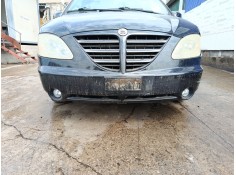 Recambio de paragolpes delantero para ssangyong rodius referencia OEM IAM 7871121000  