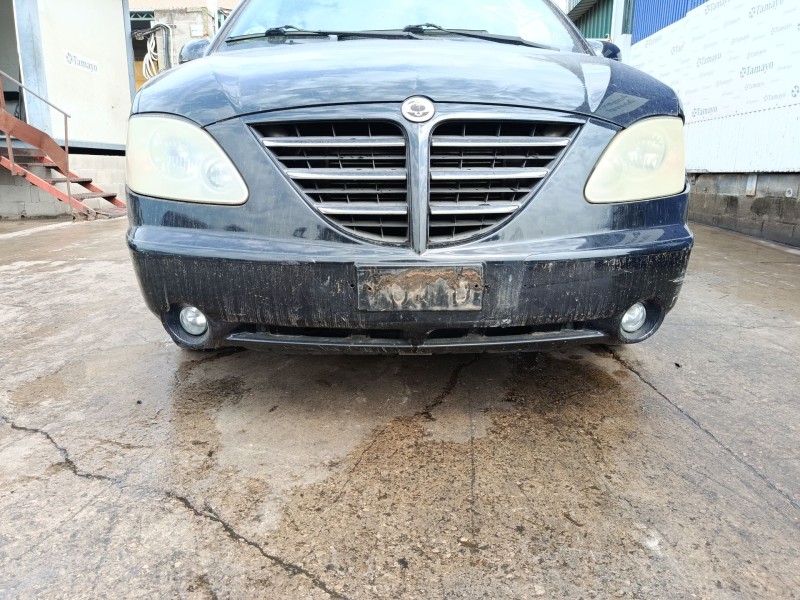 Recambio de paragolpes delantero para ssangyong rodius referencia OEM IAM 7871121000  