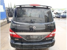 Recambio de porton trasero para ssangyong rodius referencia OEM IAM 6401121101  