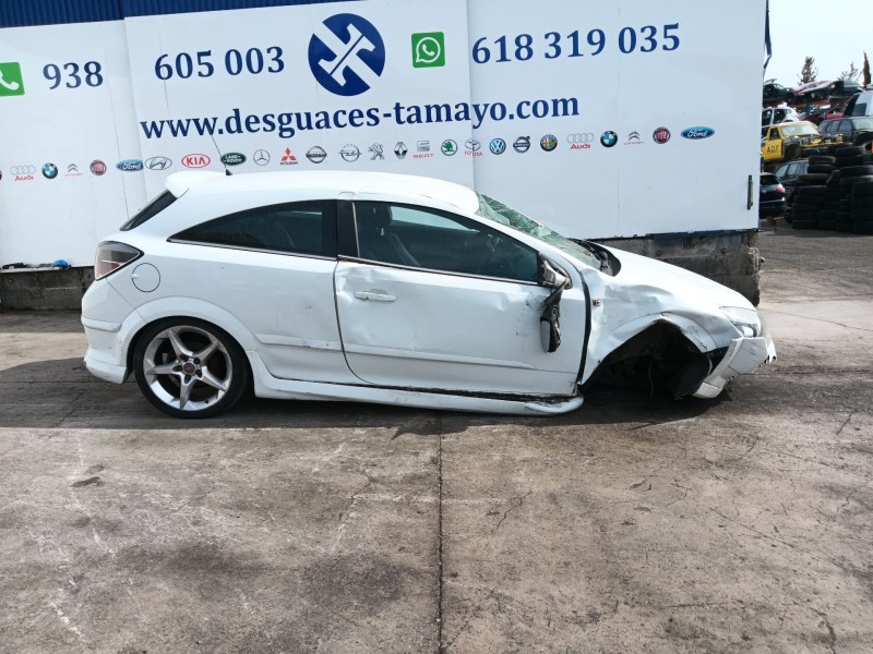 opel astra h gtc (a04) del año 2006