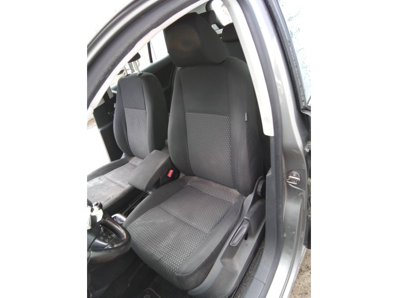 Recambio de asiento delantero izquierdo para volkswagen tiguan (5n1) 2.0 tdi referencia OEM IAM 5N0881105AB  