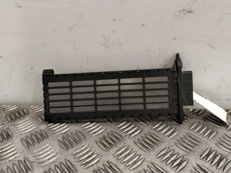 Recambio de resistencia calefaccion para toyota avensis berlina (t25) 2.2 d-4d cat referencia OEM IAM MF0134100400  