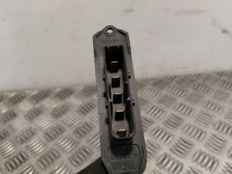 Recambio de resistencia calefaccion para toyota avensis berlina (t25) 2.2 d-4d cat referencia OEM IAM MF0134100400  