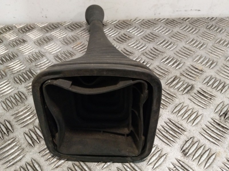 Recambio de pomo palanca cambio para volkswagen t4 transporter/furgoneta syncro (mod. 1991) referencia OEM IAM 701711120  