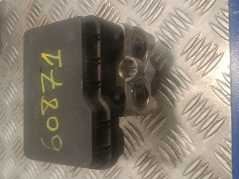 Recambio de abs para toyota rav 4 ii (_a2_) 2.0 4wd (aca21, aca20) referencia OEM IAM 1338000020  