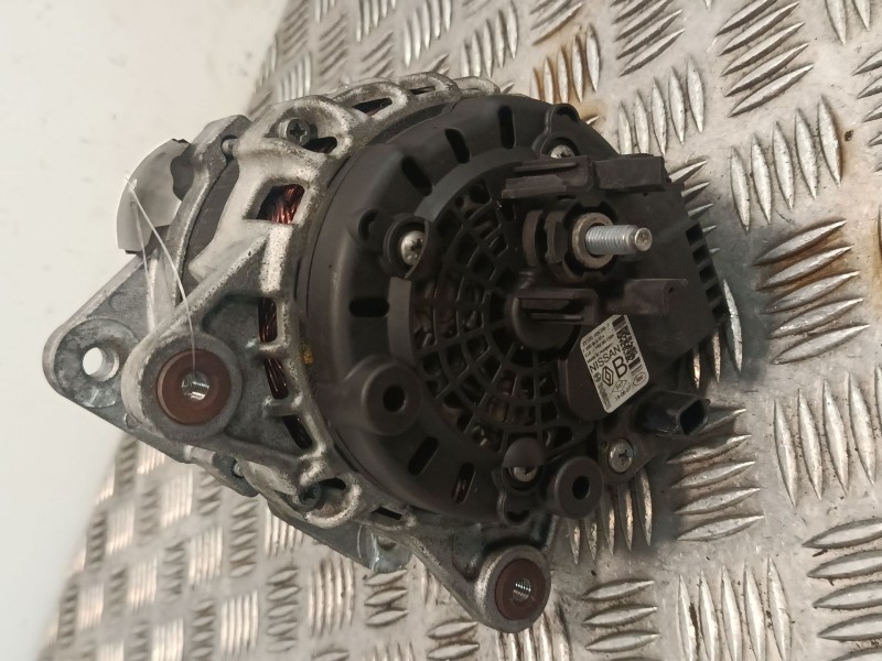 Recambio de alternador para renault kadjar (ha_, hl_) 1.3 tce 140 referencia OEM IAM 231009933R / 231001046R  
