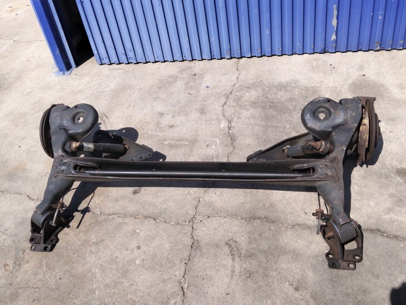 Recambio de puente trasero para citroën berlingo multispace (b9) 1.6 hdi 90 referencia OEM IAM 5148N9  