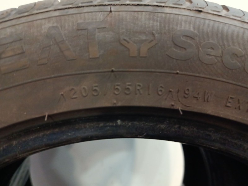 Recambio de neumatico pareja para neumatico neumatico ocasion referencia OEM IAM 205/55R16 94W CEAT SECURADRIVE 