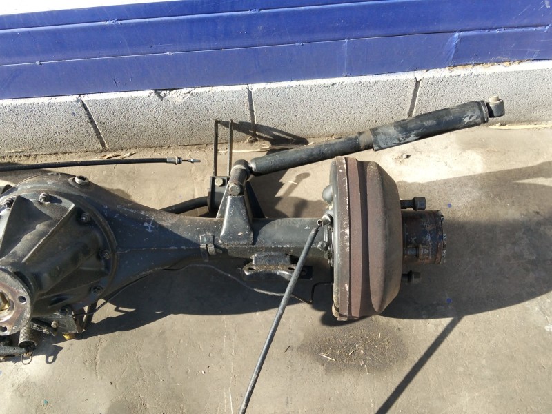 Recambio de puente trasero para nissan terrano ii (r20) 2.7 td 4wd referencia OEM IAM 38311G9840  