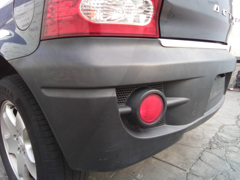 Recambio de paragolpes trasero para ssangyong actyon 2.0 td cat referencia OEM IAM 7881131000  