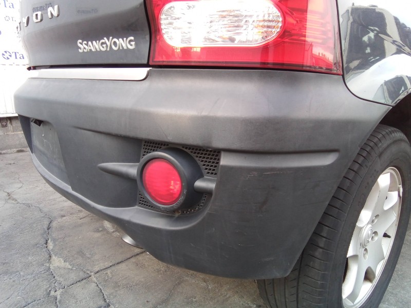 Recambio de paragolpes trasero para ssangyong actyon 2.0 td cat referencia OEM IAM 7881131000  