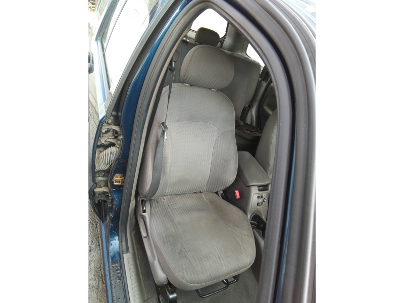 Recambio de asiento delantero derecho para jeep cherokee (kj) 2.5 crd cat referencia OEM IAM   