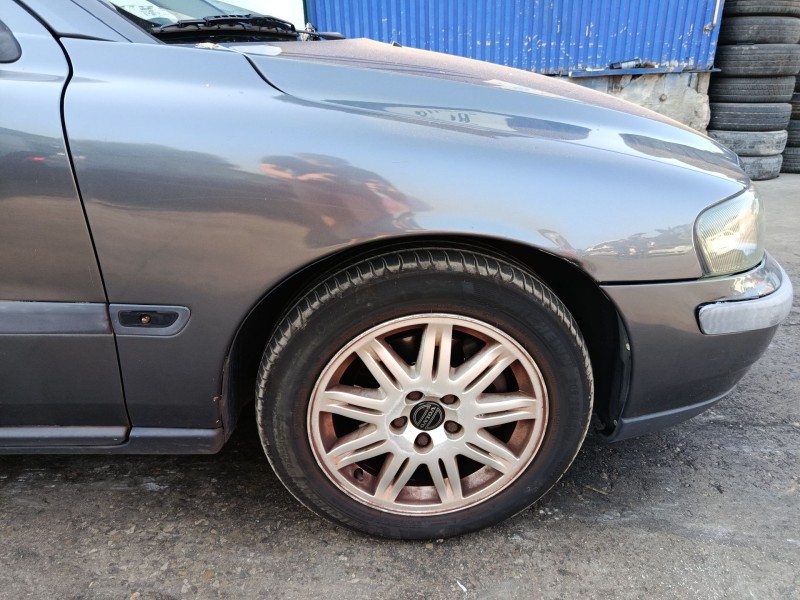 Recambio de aleta delantera derecha para volvo s60 i (384) d5 referencia OEM IAM 30796493  