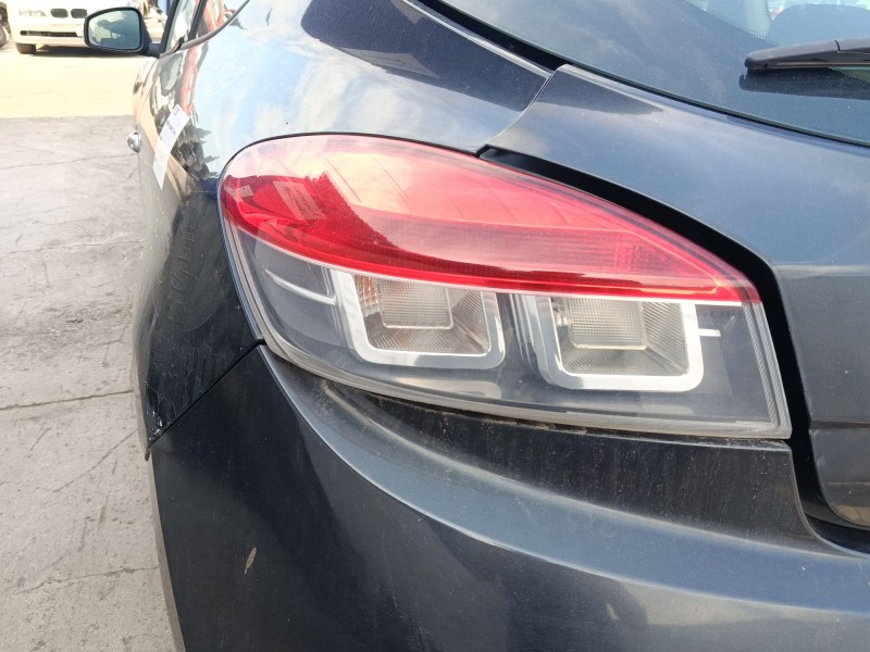 Recambio de piloto trasero izquierdo para renault megane iii coupé (dz0/1_) 1.6 16v (dz0u, dz1b, dz1h) referencia OEM IAM 265550