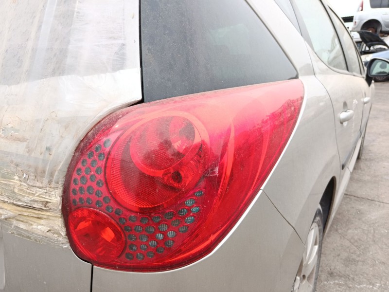 Recambio de piloto trasero derecho para peugeot 207 sw (wk_) 1.6 hdi referencia OEM IAM 9680157980  