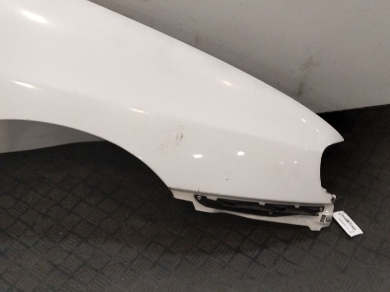 Recambio de aleta delantera derecha para seat ibiza ii (6k1) 1.6 i referencia OEM IAM   