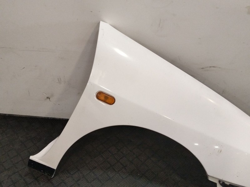 Recambio de aleta delantera derecha para seat ibiza ii (6k1) 1.6 i referencia OEM IAM   