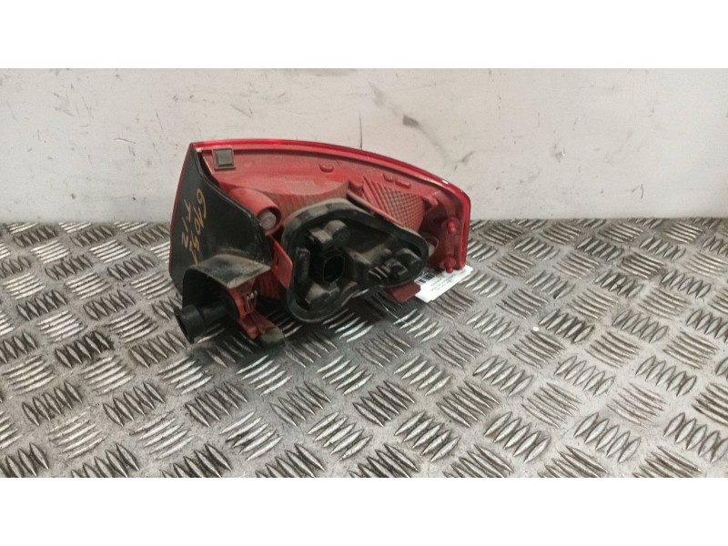 Recambio de piloto trasero izquierdo para seat exeo (3r2) 2.0 tdi referencia OEM IAM 3R5945095C  