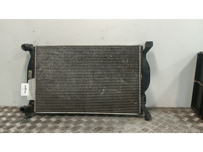 Recambio de radiador agua para audi a4 b6 (8e2) 1.9 tdi referencia OEM IAM 8E0121251A  