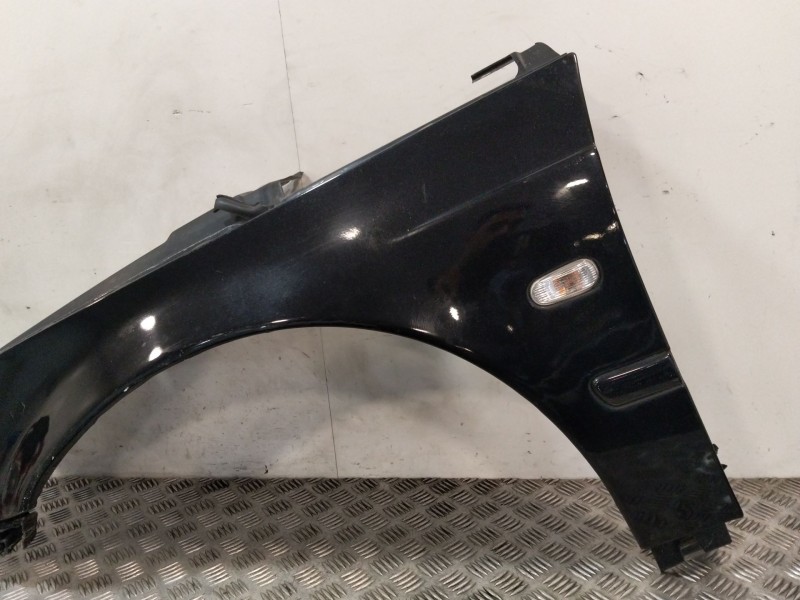 Recambio de aleta delantera izquierda para saab 9-5 station wagon (ys3e) 2.3 t referencia OEM IAM 4826012  