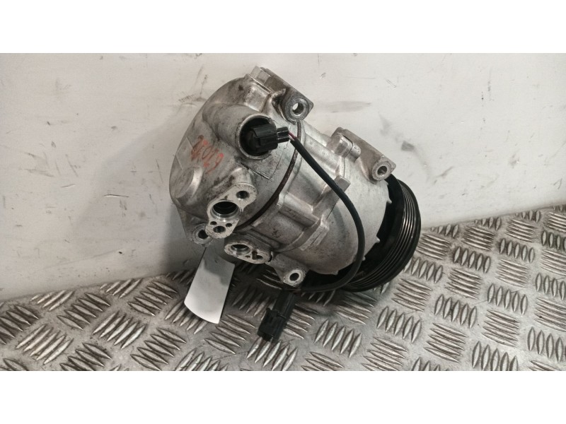 Recambio de compresor aire acondicionado para kia rio iii (ub) 1.25 cvvt referencia OEM IAM 977011W110  
