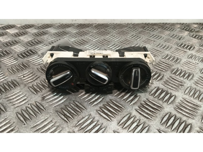 Recambio de mando calefaccion / aire acondicionado para volkswagen polo (6r1) referencia OEM IAM 6R0820145E  