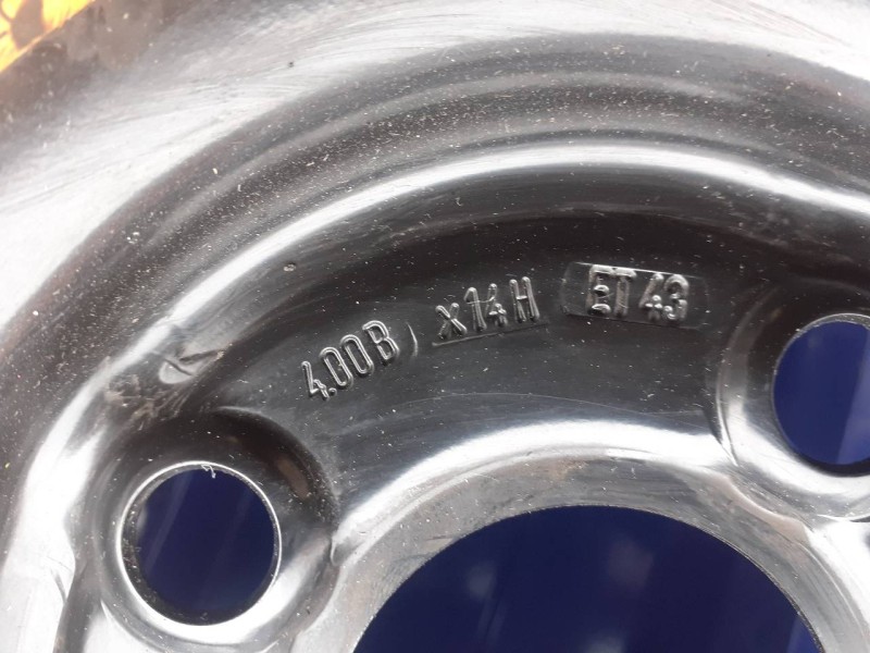 Recambio de neumatico repuesto para fiat punto berlina (188) 1.2 cat referencia OEM IAM 1010025  