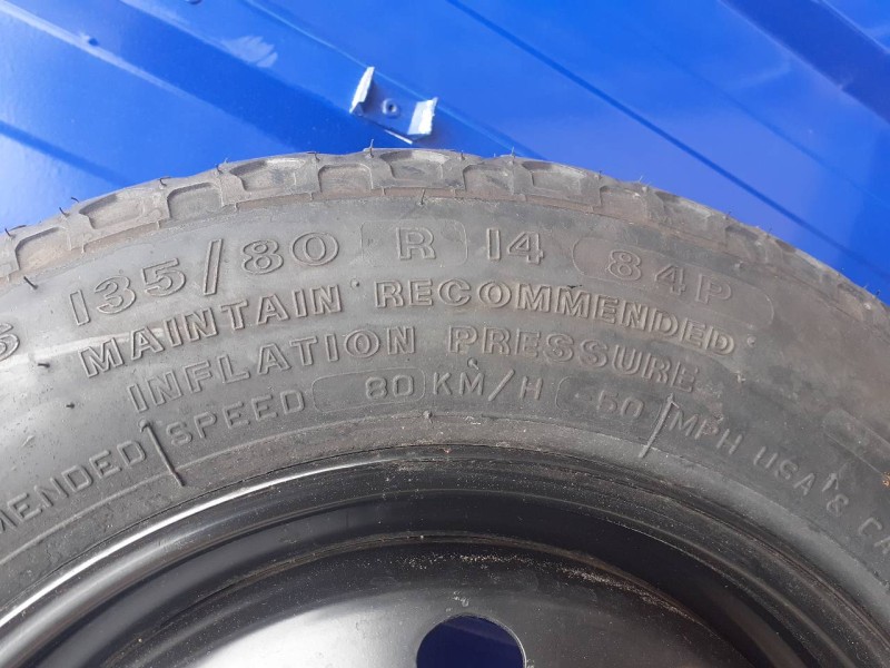 Recambio de neumatico repuesto para fiat punto berlina (188) 1.2 cat referencia OEM IAM 1010025  