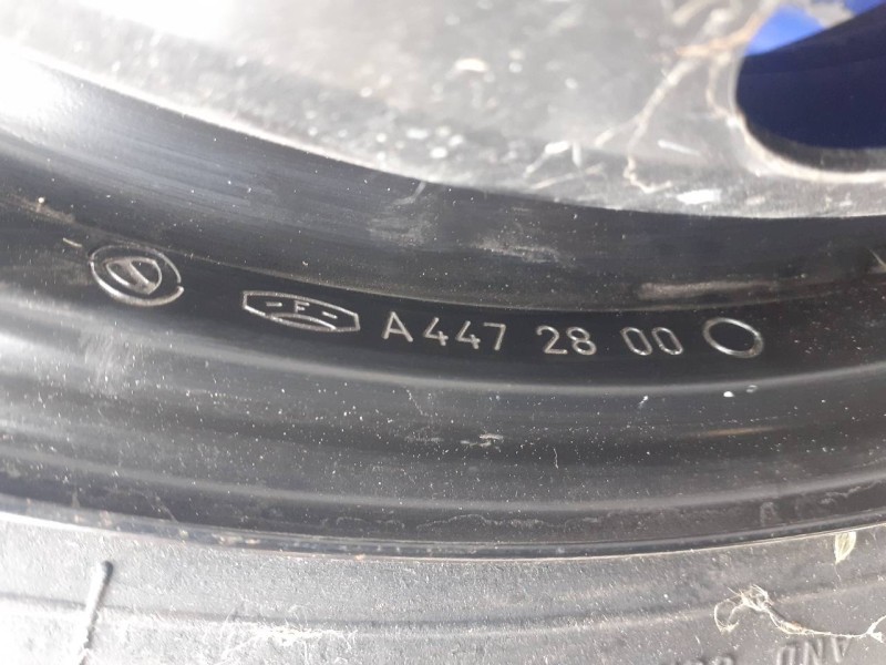 Recambio de neumatico repuesto para fiat punto berlina (188) 1.2 cat referencia OEM IAM 1010025  