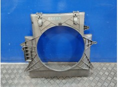 Recambio de calandra delantera de radiador para iveco 35s12 2.3 referencia OEM IAM 812600500  