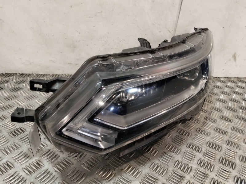 Recambio de faro izquierdo para nissan qashqai ii (j11, j11_) 1.2 dig-t referencia OEM IAM 10019011  