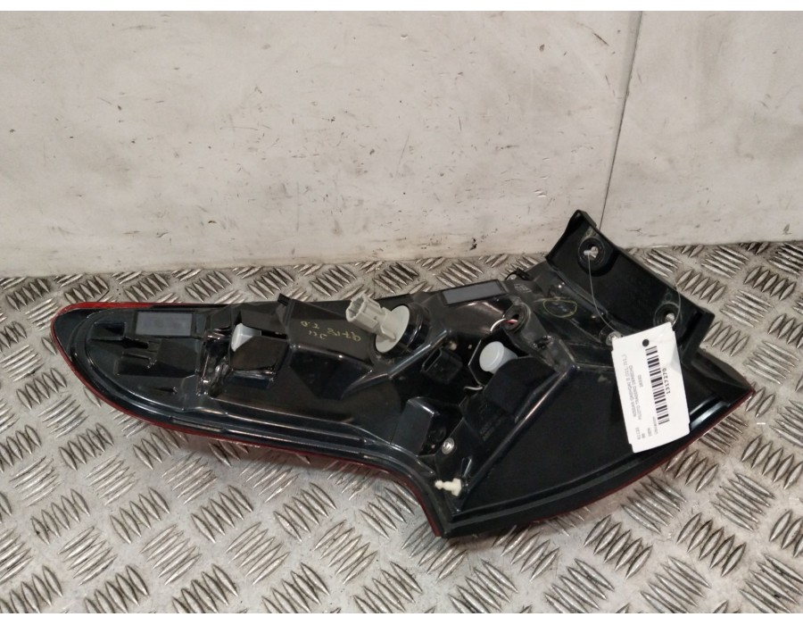 Recambio de piloto trasero derecho para nissan qashqai ii (j11, j11_) 1.2 dig-t referencia OEM IAM 26550  