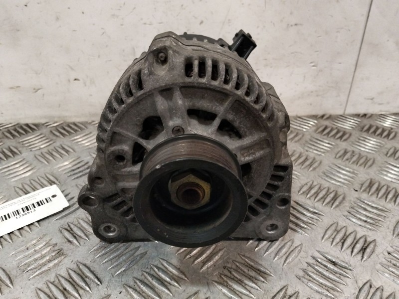 Recambio de alternador para volkswagen t4 transporter/furgoneta (mod. 1991) referencia OEM IAM 074903023Q  