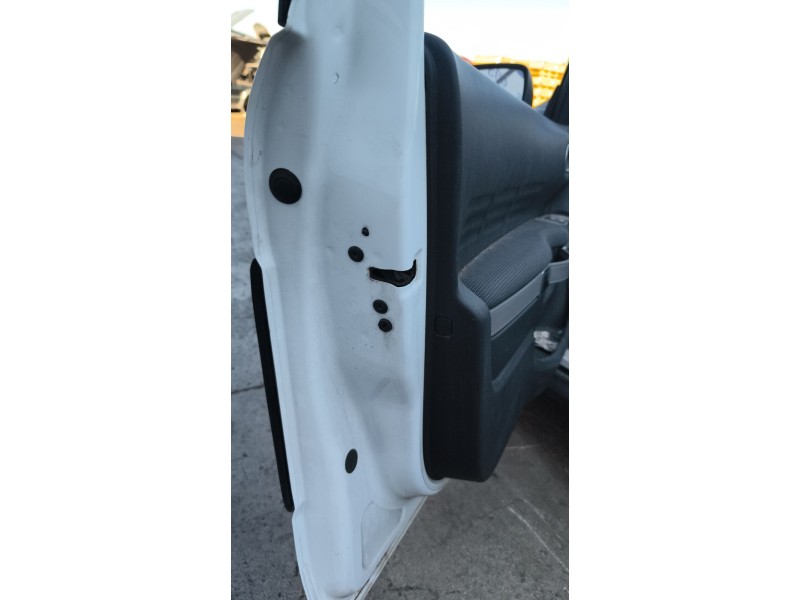Recambio de cerradura puerta delantera izquierda para citroën c4 cactus 1.2 vti 82 referencia OEM IAM 9819038580  