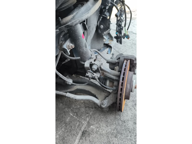 Recambio de mangueta delantera derecha para renault clio iv (bh_) 0.9 tce 90 referencia OEM IAM 400140589R  