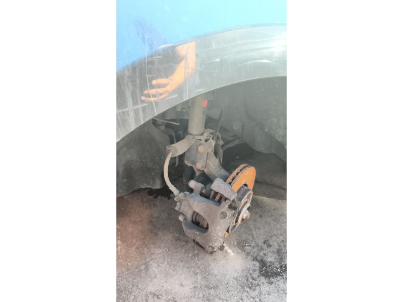 Recambio de mangueta delantera izquierda para renault clio iv (bh_) 0.9 tce 90 referencia OEM IAM 400156124R  
