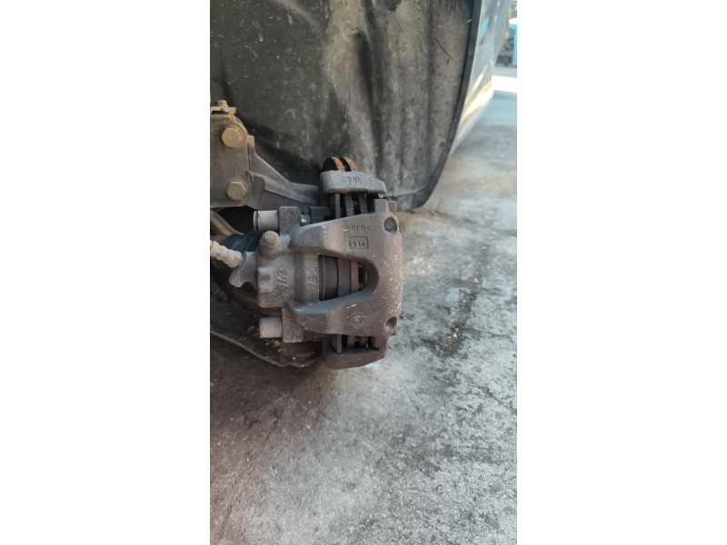 Recambio de pinza freno delantera izquierda para renault clio iv (bh_) 0.9 tce 90 referencia OEM IAM 410118579R VERE7155 